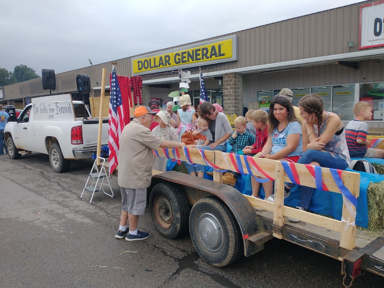 Folks from Fernnook Parade